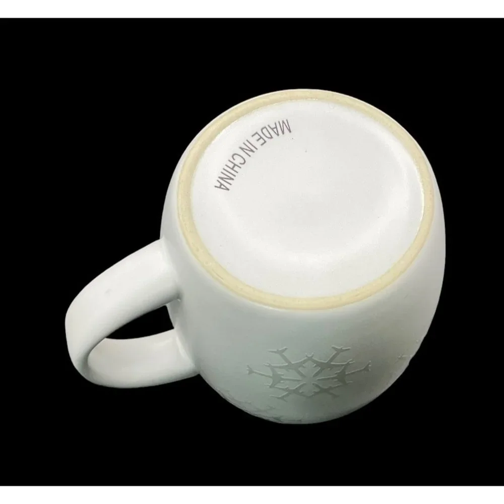 Coffee‎ Mug With Jets Shaped Into Snow Flakes 12 oz
